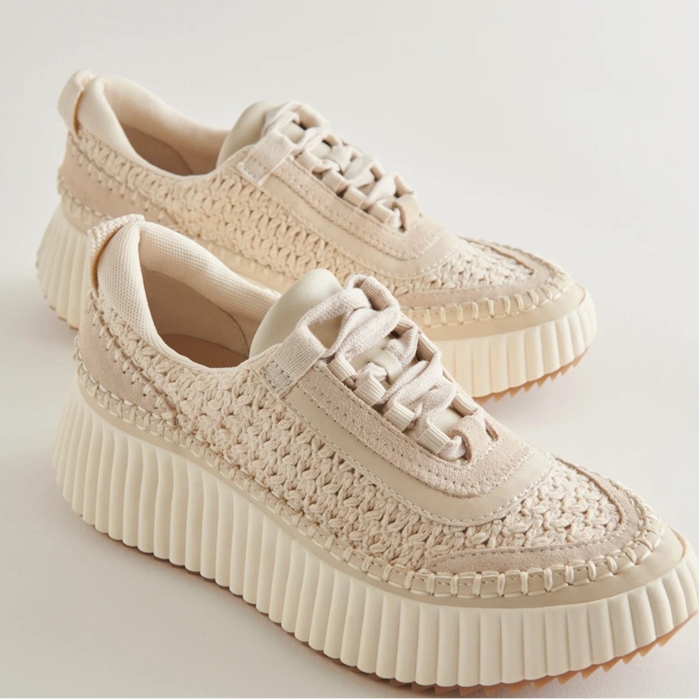 DOLCE VITA SNEAKERS Tan Beige Knit Platform Chloe Style Tennis Shoes 6.5